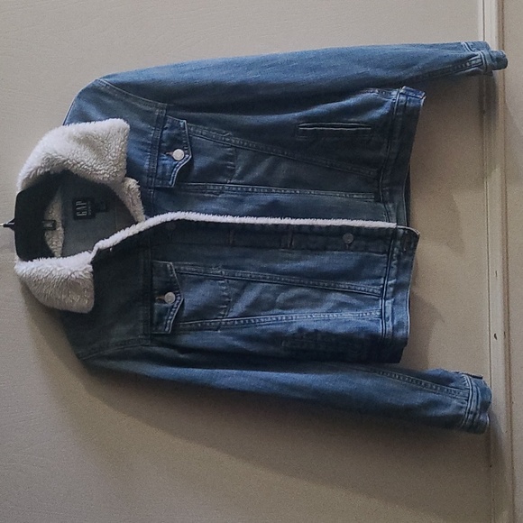 GAP Jackets & Blazers - Gap Icon Denim Sherpa Jacket, Medium Wash, Sz M